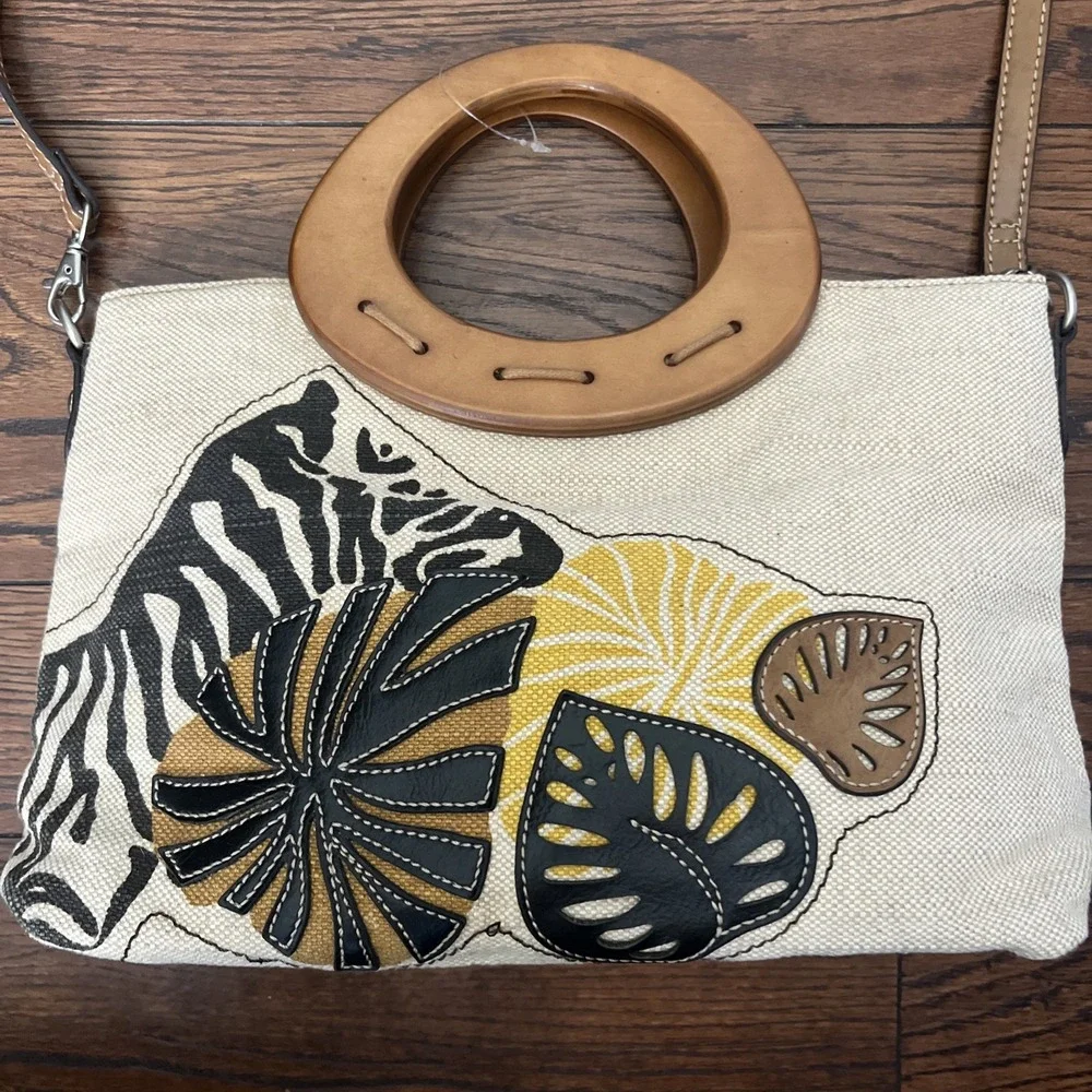 Relic Tan Weave Black Leaves Purse/ Handbag/Crossbody Wood Handles & Long Strap‎